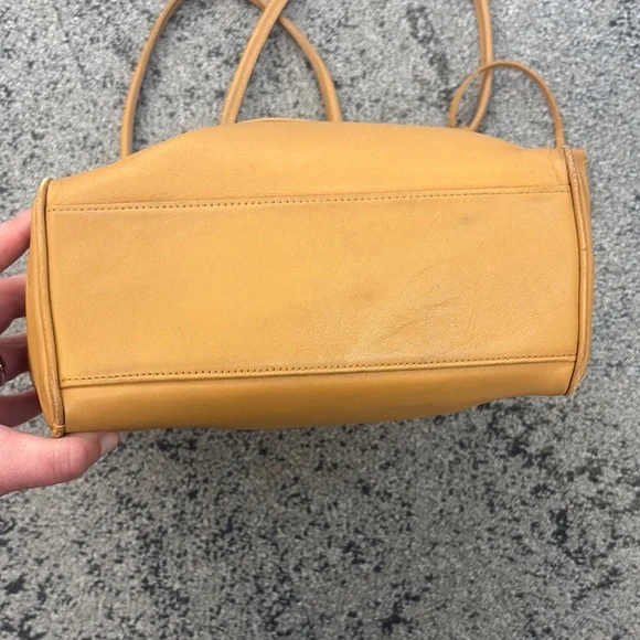 Vintage Coach Penelope Paper Bag - Picture 14 of 15